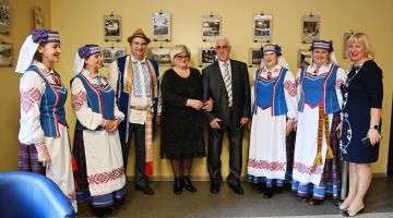 Tikšanās ar izstādes “Ainavas melnbaltajās fotogrāfijās - Retro.’’ autoru Aivaru Siliņu ( Daugavpils)