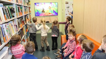 Ciemos bibliotēkā PII 