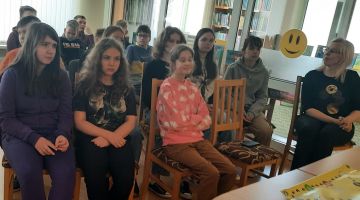 Eiropas diena Salas bibliotēkā kopā ar Salas vidusskolas skolēniem