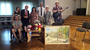 Kustinu dzīvi. 60 gadi žurnālista ceļos un neceļos
