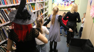 Spoki. Joki. Šausmas un blēņas