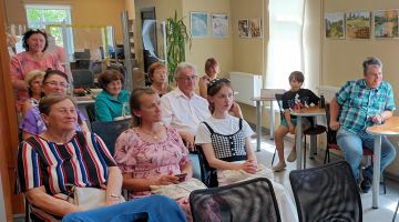 Tikšanās ar izstādes autori  Tatjanu Galleri