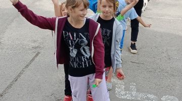 Ciemos pie Dignājas bibliotēkas čaklajiem lasītājiem!