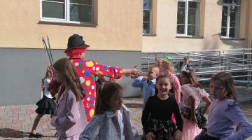 Zinību dienās pasākums pie superīgajiem skolēniem no 3.e klases!