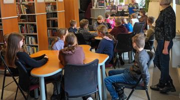 Informatīvā/bibliotekārā stunda: 