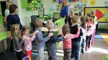 Ciemos bibliotēkā PII 