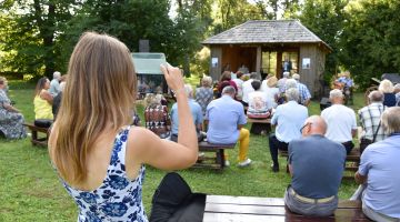 Andra Grīnberga grāmatas “Nemainīgs ir tikai gaišums ”  atvēršana