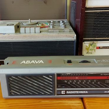Sēlpils 1.bibliotēkā radiotehnikas izstāde 